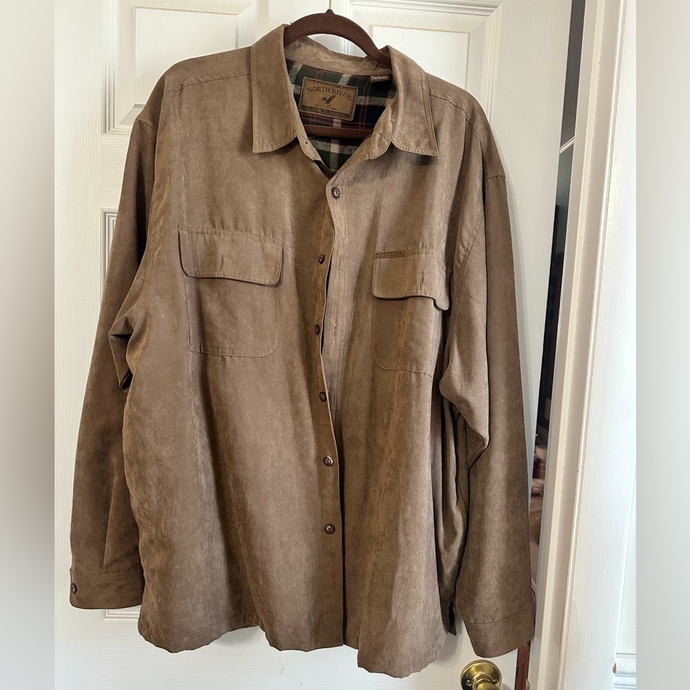 North River Outfitters, XL suede button up shirt, excellent condition, brown